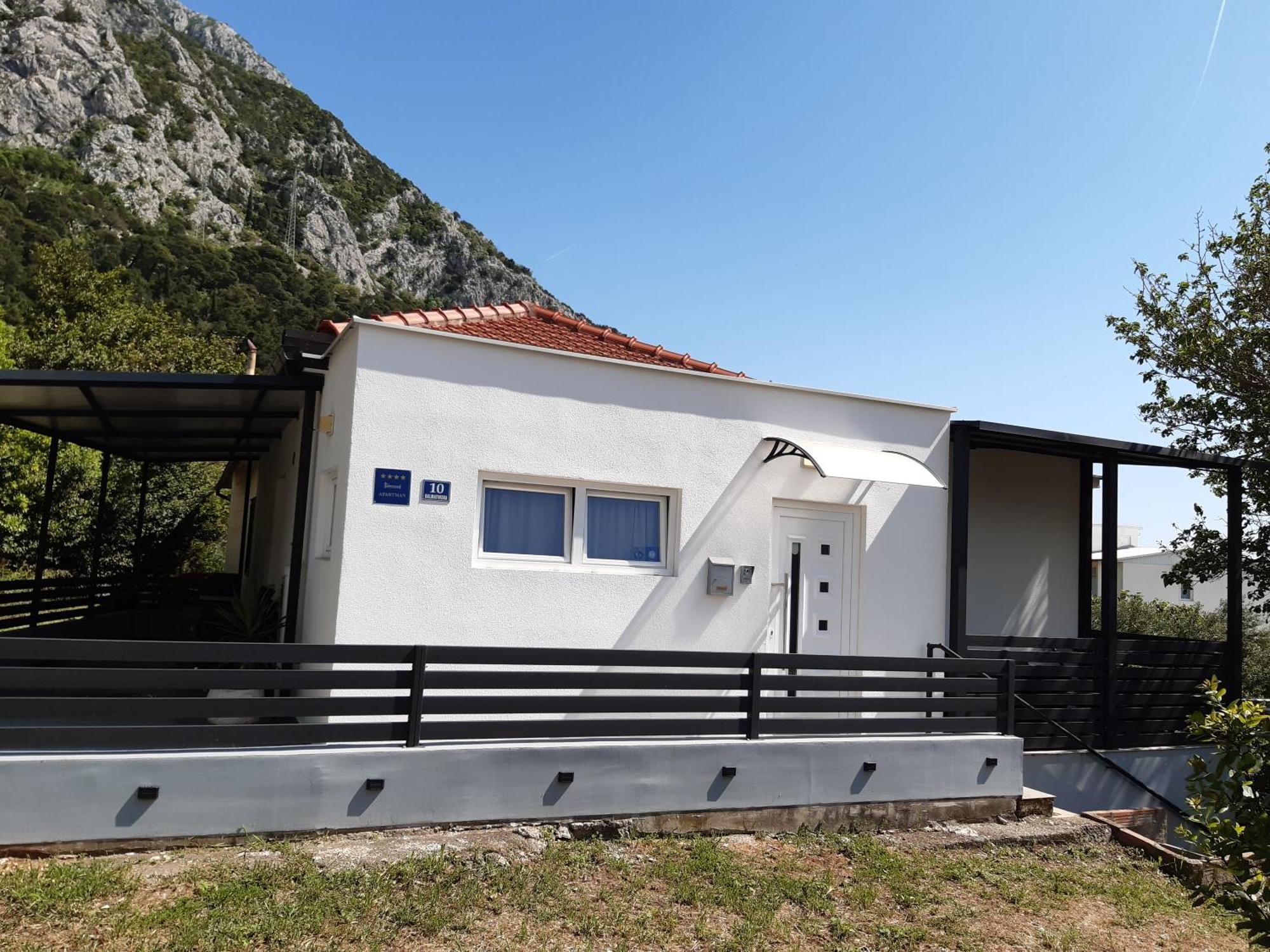 Apartment Nino Gradac  Exterior photo